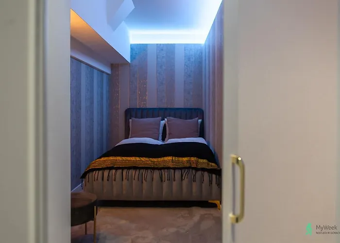 Pod Ratuszem Ii 라트코프