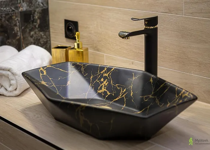 Pod Ratuszem Ii 아파트 *